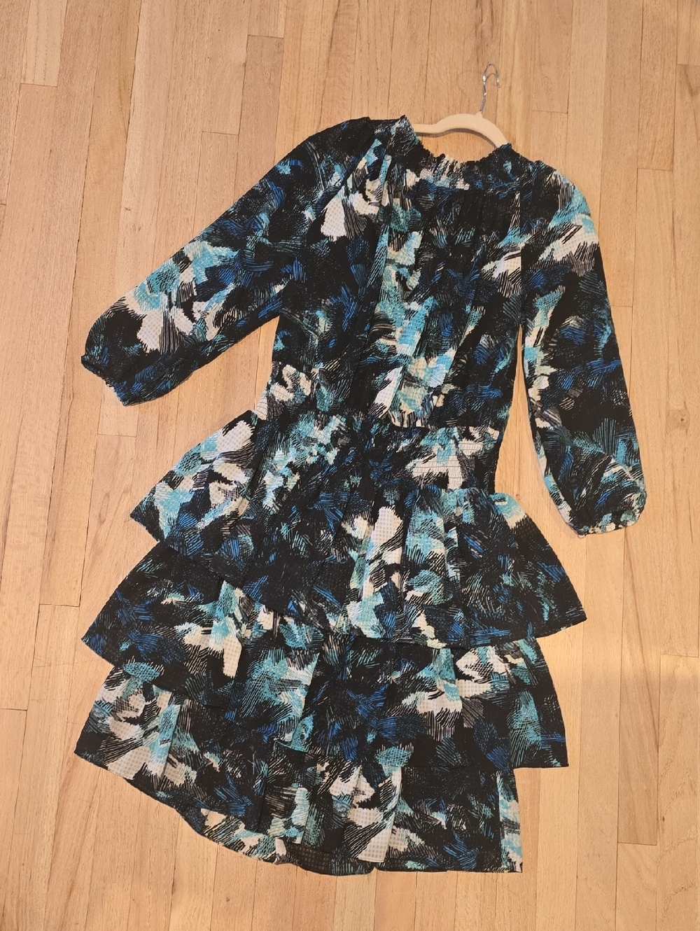 Michael Kors Black & Blue Printed Tiered Long-Sleeve Dress